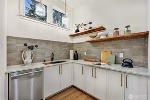 8217 22nd Pl NE, Seattle, WA 98115 - Photo 19