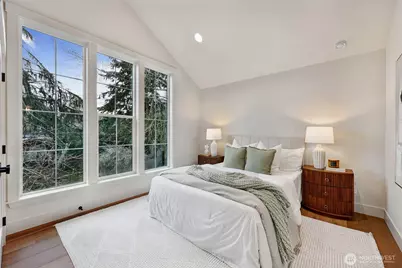 8217 22nd Place NE, Seattle, WA 98115 - Photo 31