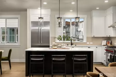 14306 149th Place NE #2, Woodinville, WA 98072 - Photo 11