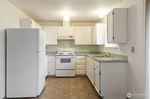 111 NE Santa Maria Ln, Belfair, WA 98528 - Photo 3