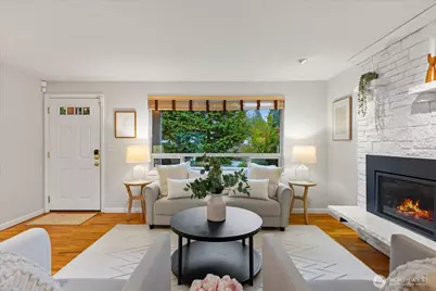 9109 221st Street SW, Edmonds, WA 98026 - Photo 3