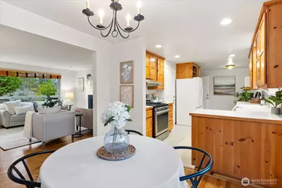 9109 221st Street SW, Edmonds, WA 98026 - Photo 9