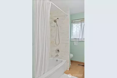 9109 221st Street SW, Edmonds, WA 98026 - Photo 19