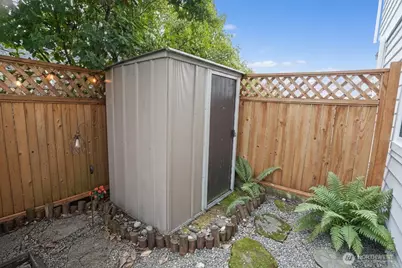 633 NW 85th Street #102, Seattle, WA 98117 - Photo 15