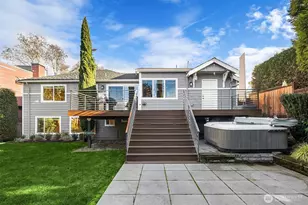 709 3rd St S, Kirkland, WA 98033 - Photo 1