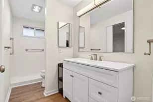 531 221st St SW, Bothell, WA 98021 - Photo 17