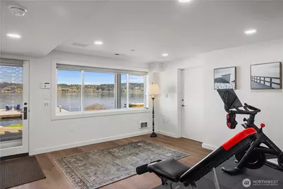 842 W Lake Sammamish Parkway SE, Bellevue, WA 98008 - Photo 21