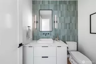 10204 NE 43rd St, Kirkland, WA 98033 - Photo 19