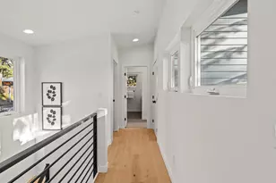 12834 Ashworth Ave N, Seattle, WA 98133 - Photo 19