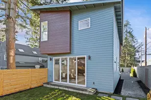 12834 Ashworth Ave N, Seattle, WA 98133 - Photo 29