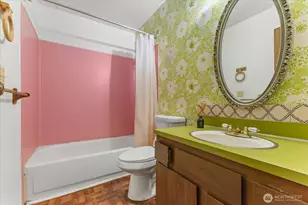 9256 Interlake Ave N, Seattle, WA 98103 - Photo 23