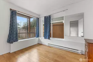 9256 Interlake Ave N, Seattle, WA 98103 - Photo 33