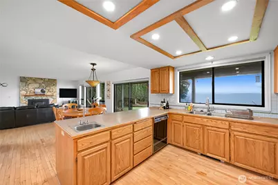 8539 Semiahmoo Drive, Blaine, WA 98230 - Photo 11