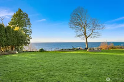 8539 Semiahmoo Drive, Blaine, WA 98230 - Photo 33