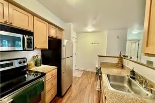 300 High School Rd NE, Bainbridge Island, WA 98110 - Photo 3