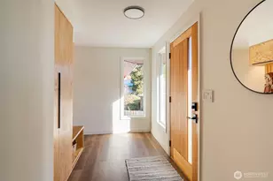 1040 NE 154th St, Shoreline, WA 98155 - Photo 3