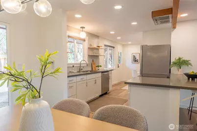 1040 NE 154th Street, Shoreline, WA 98155 - Photo 7