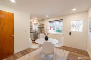 1040 NE 154th St, Shoreline, WA 98155 - Photo 9