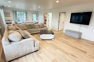 403 A St, South Bend, WA 98586 - Photo 5