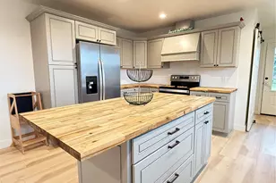 403 A St, South Bend, WA 98586 - Photo 7