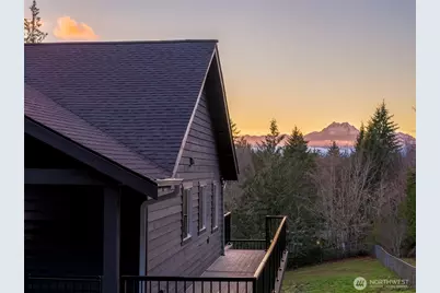 9371 Willamette Meridian Road NW, Silverdale, WA 98383 - Photo 3