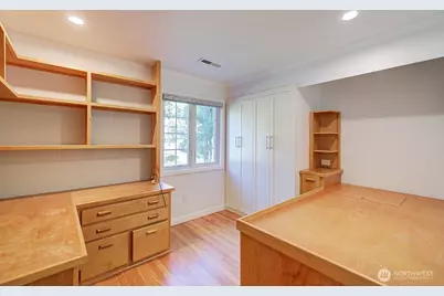 6741 81st Avenue SE, Mercer Island, WA 98040 - Photo 25