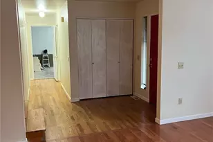 2008 Shattuck Ave S, Renton, WA 98055 - Photo 3