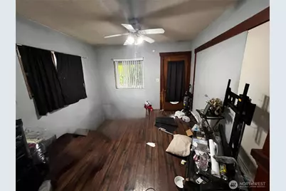 1218 Poindexter Avenue, Bremerton, WA 98312 - Photo 3