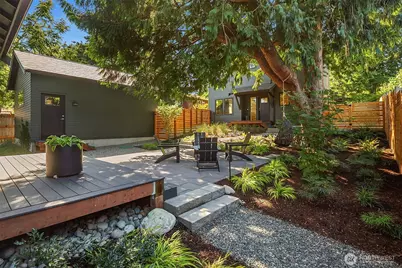 10419 & 10421 41st Avenue SW #A & B, Seattle, WA 98146 - Photo 23