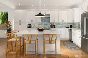 10419 & 10421 41st Ave SW, Seattle, WA 98146 - Photo 9