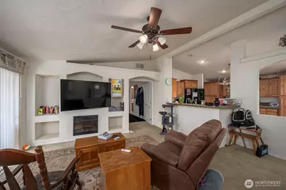 213 W Locust Street, Coulee City, WA 99115 - Photo 7