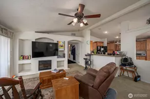 213 W Locust St, Coulee City, WA 99115 - Photo 7