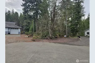 231 E Blackberry Lane, Union, WA 98592 - Photo 1