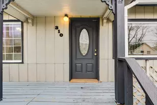 310 Washington Ave N, Long Beach, WA 98631 - Photo 3