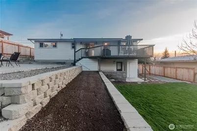 242 SW 186th Street, Normandy Park, WA 98166 - Photo 33