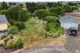 32307 H Pl, Ocean Park, WA 98640 - Photo 1