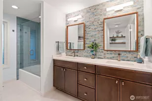 7819 175th St SW, Edmonds, WA 98026 - Photo 17