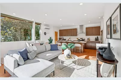 1772 18th Avenue S, Seattle, WA 98144 - Photo 3