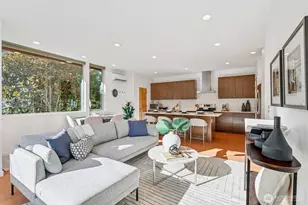 1772 18th Ave S, Seattle, WA 98144 - Photo 3