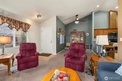 6520 Indiana Street SE, Lacey, WA 98513 - Photo 7