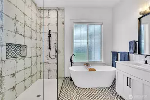 370 Tulip Ln, Woodland, WA 98674 - Photo 27