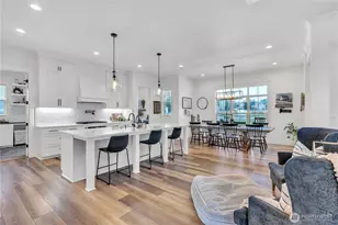 370 Tulip Ln, Woodland, WA 98674 - Photo 3