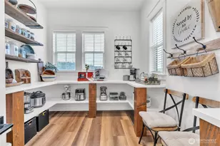 370 Tulip Ln, Woodland, WA 98674 - Photo 17