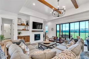 370 Tulip Ln, Woodland, WA 98674 - Photo 11