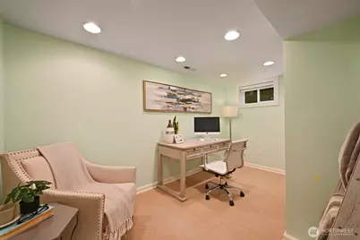 8222 38th Avenue NE, Seattle, WA 98115 - Photo 23