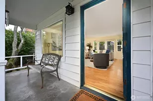 8222 38th Ave NE, Seattle, WA 98115 - Photo 5