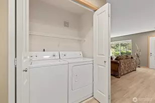 1981 24th Ave NE, Issaquah, WA 98029 - Photo 13