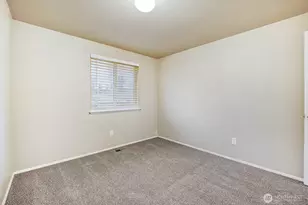 6740 NE 1st Pl, Renton, WA 98059 - Photo 19