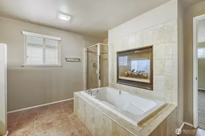 6740 NE 1st Place, Renton, WA 98059 - Photo 7