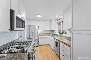 16305 44th St Ct E, Lake Tapps, WA 98391 - Photo 11